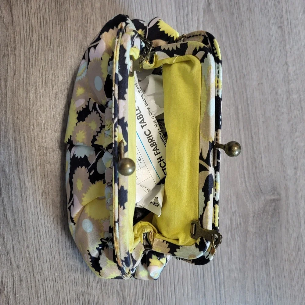 Vintage Y2K Floral Kiss Lock Mini Clutch Bag Yellow Daisy Silk Blend Chain Strap